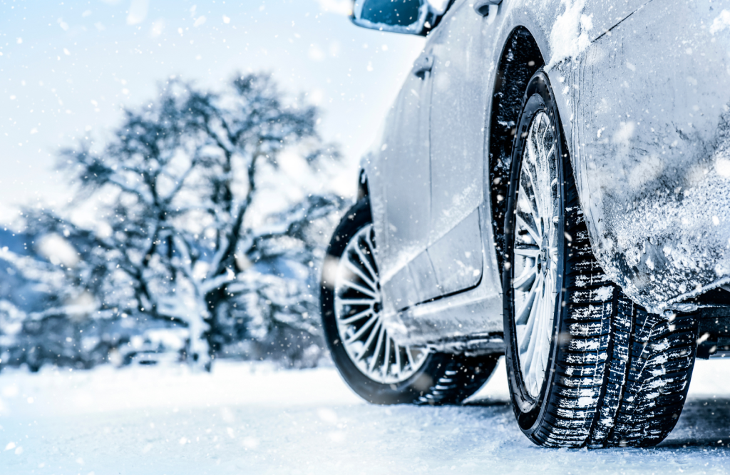 A visual guide showcasing essential winter car care tips for maintaining vehicle performance in cold weather conditions.